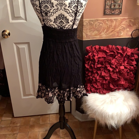 Black with Print Swim Suit Coverup - Picture 6 of 10